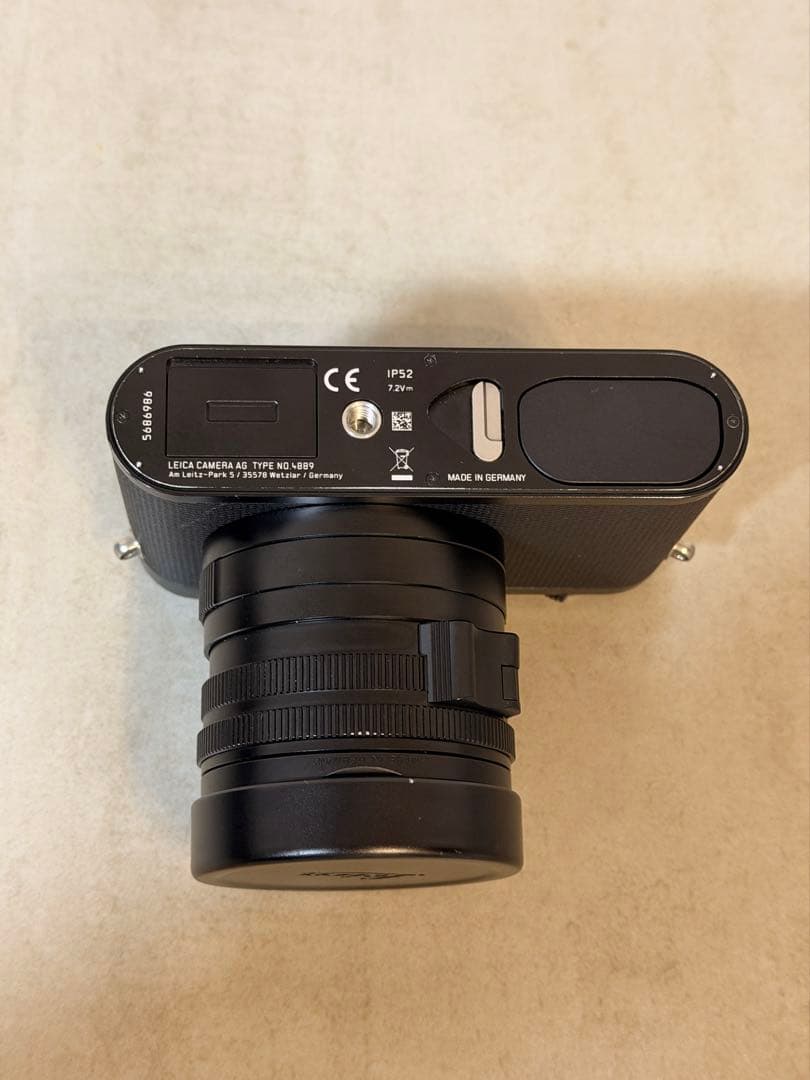 Leica Q2_予備バッテリー付き