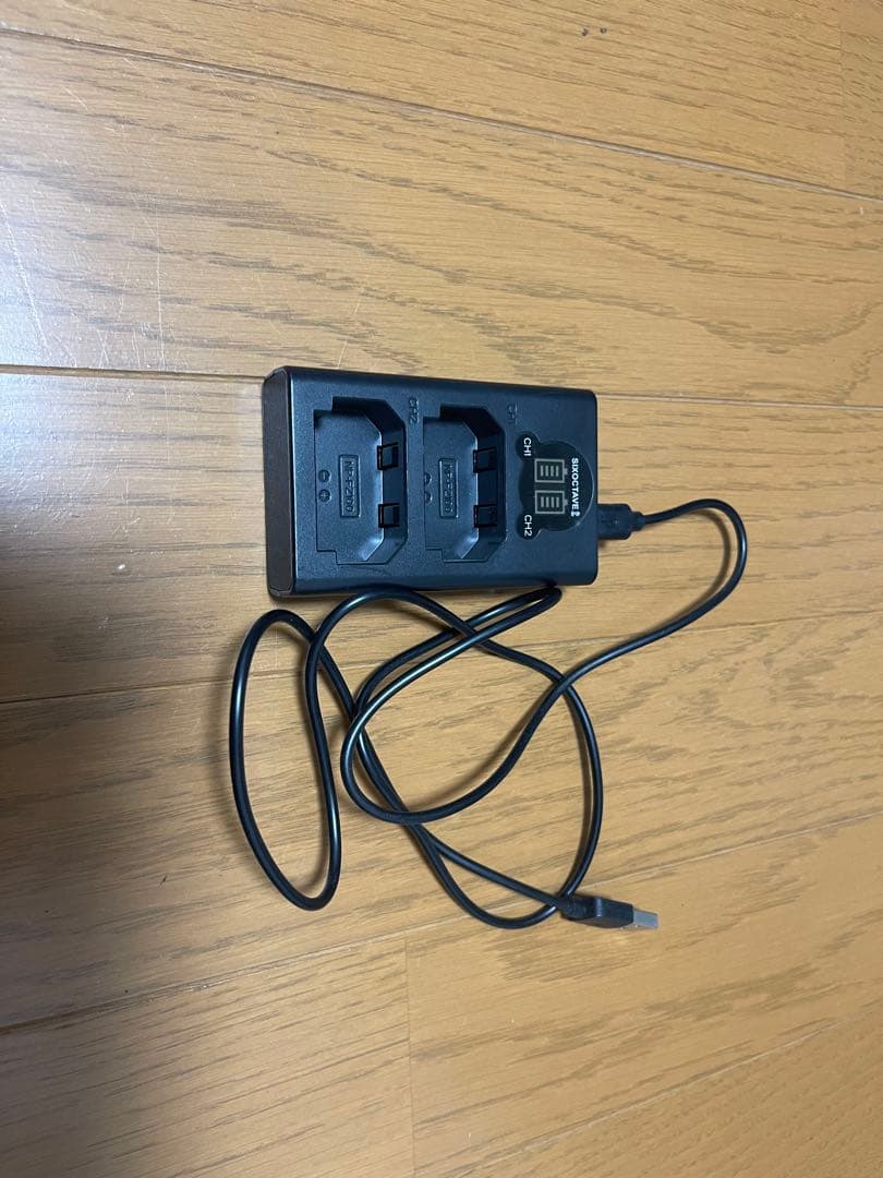 SONY α7 本体　掃除キット　バッテリー充電器　sdカード箱付き