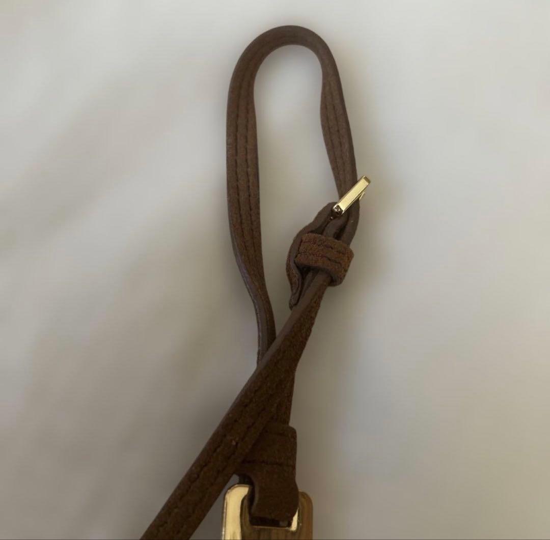 未使用★miu miu ミュウミュウ チャーム キーホルダー 茶 スエード