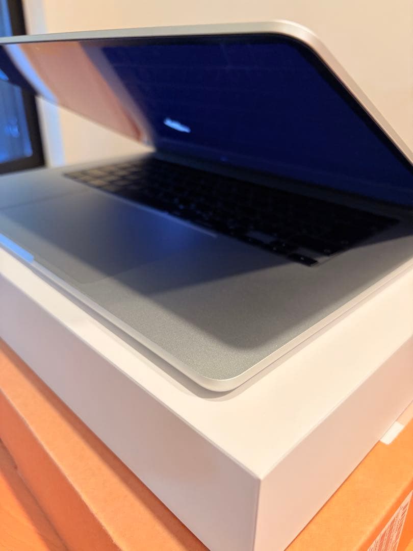 MacBook Air M2 15インチ シルバー 8GB 256GB