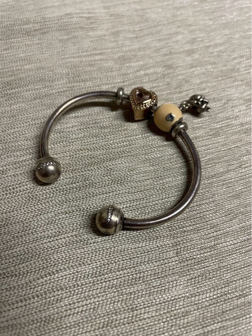PANDORA パンドラ ブレスレット チャーム付き