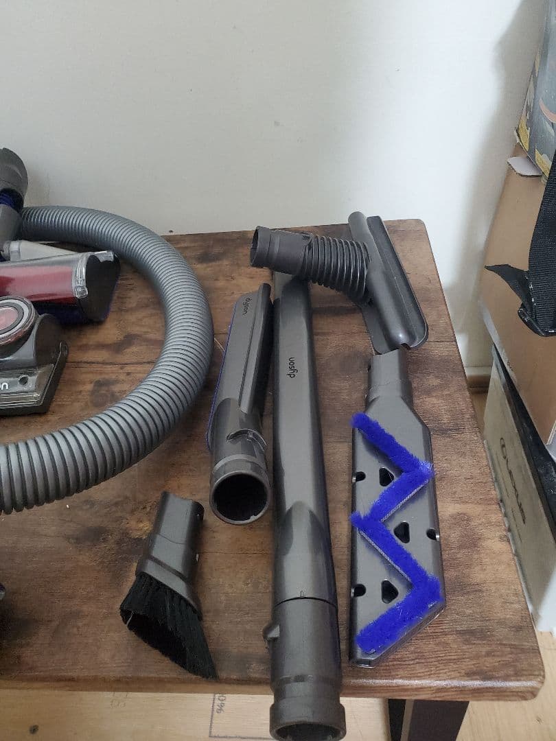 dyson CY24 キャニスター型 サイクロン掃除機　NP6-JP　ダイソン