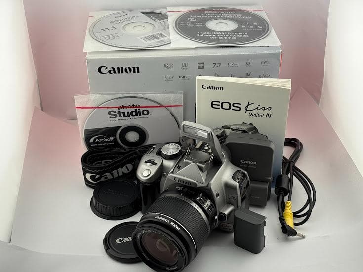 ★極上品★ キヤノン EOS Kiss Digital N / レンズキット