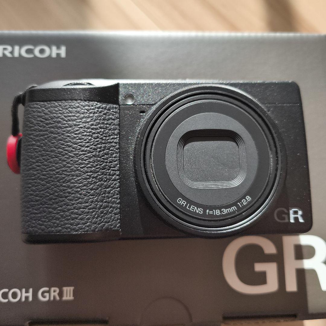 RICOH リコー コンパクトデジタルカメラ GRIII