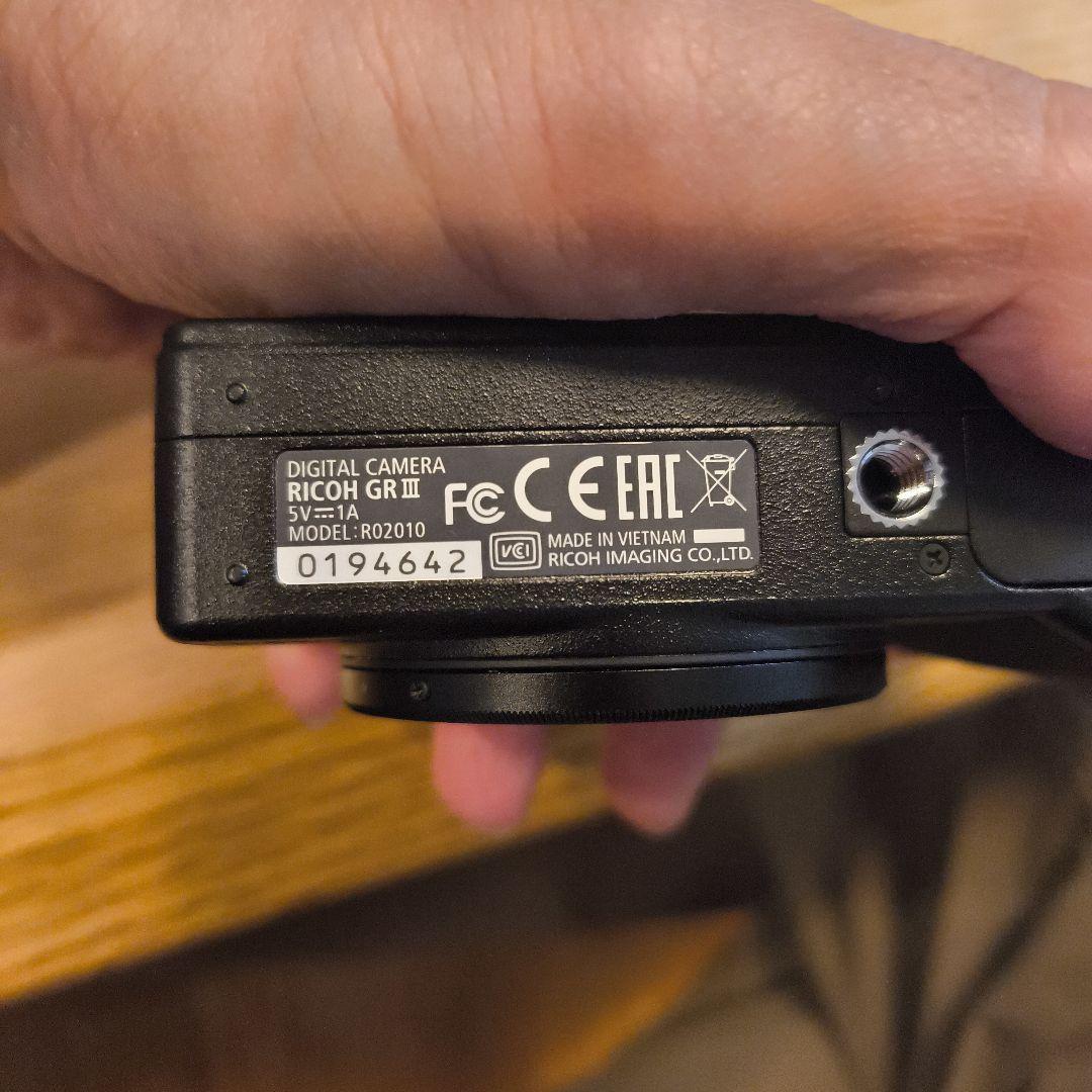 RICOH リコー コンパクトデジタルカメラ GRIII