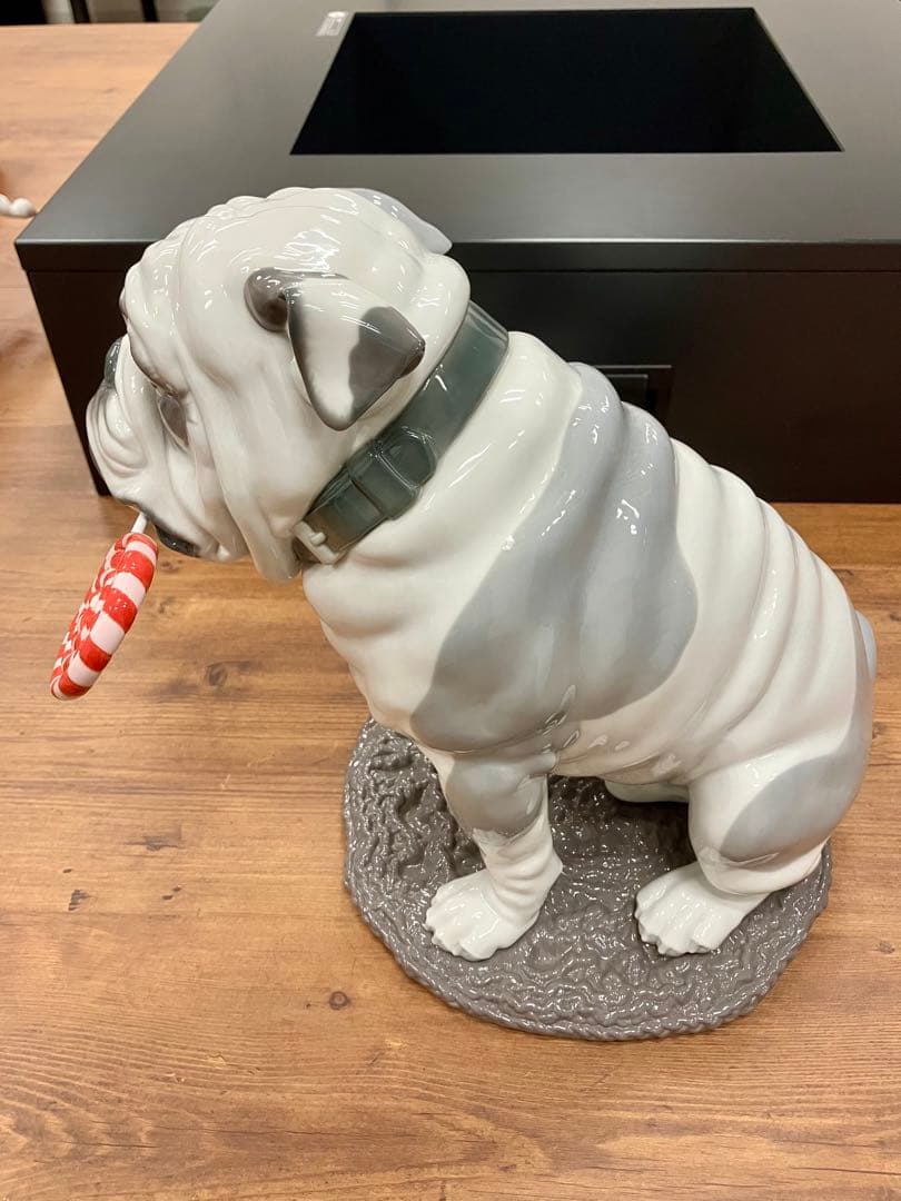 【最終価格】リヤドロ ブルドッグとロリポップ