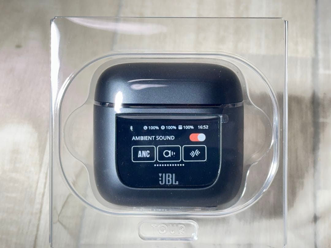 JBL TOUR PRO 2 ワイヤレスイヤホン　新品と思えるような中古品