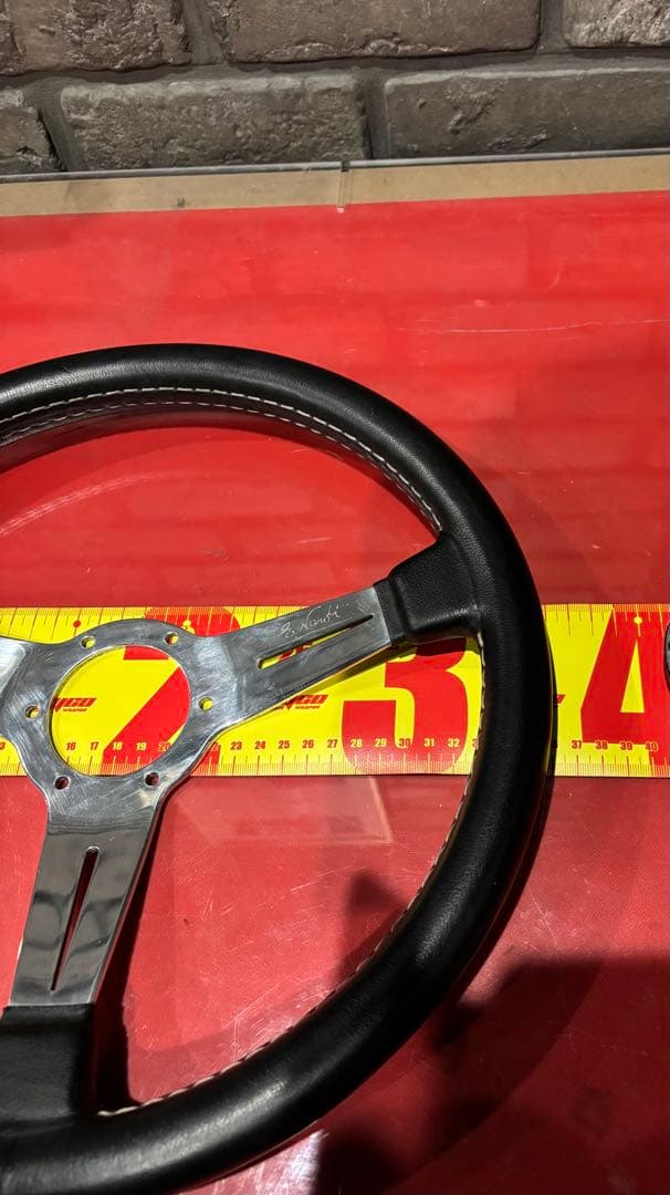 Nardi ステアリングホイール