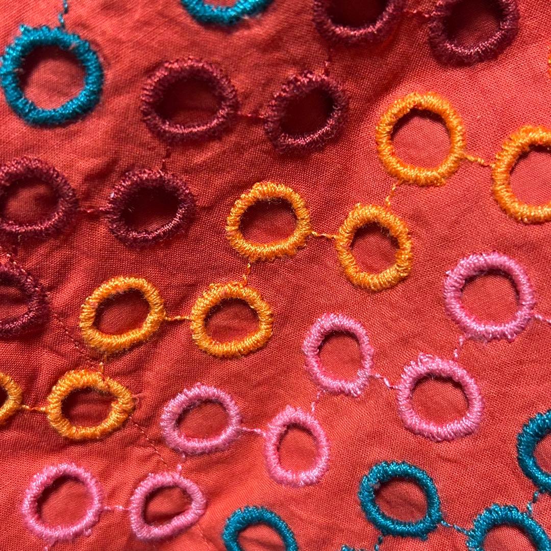 Sara mallikaサラマリカ ショートパンツ サークル刺しゅう ボトムス