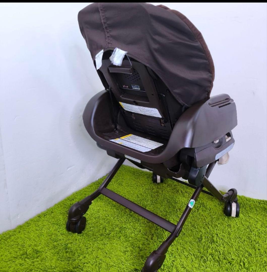 combi ネムリラ オートスウィング BEDI