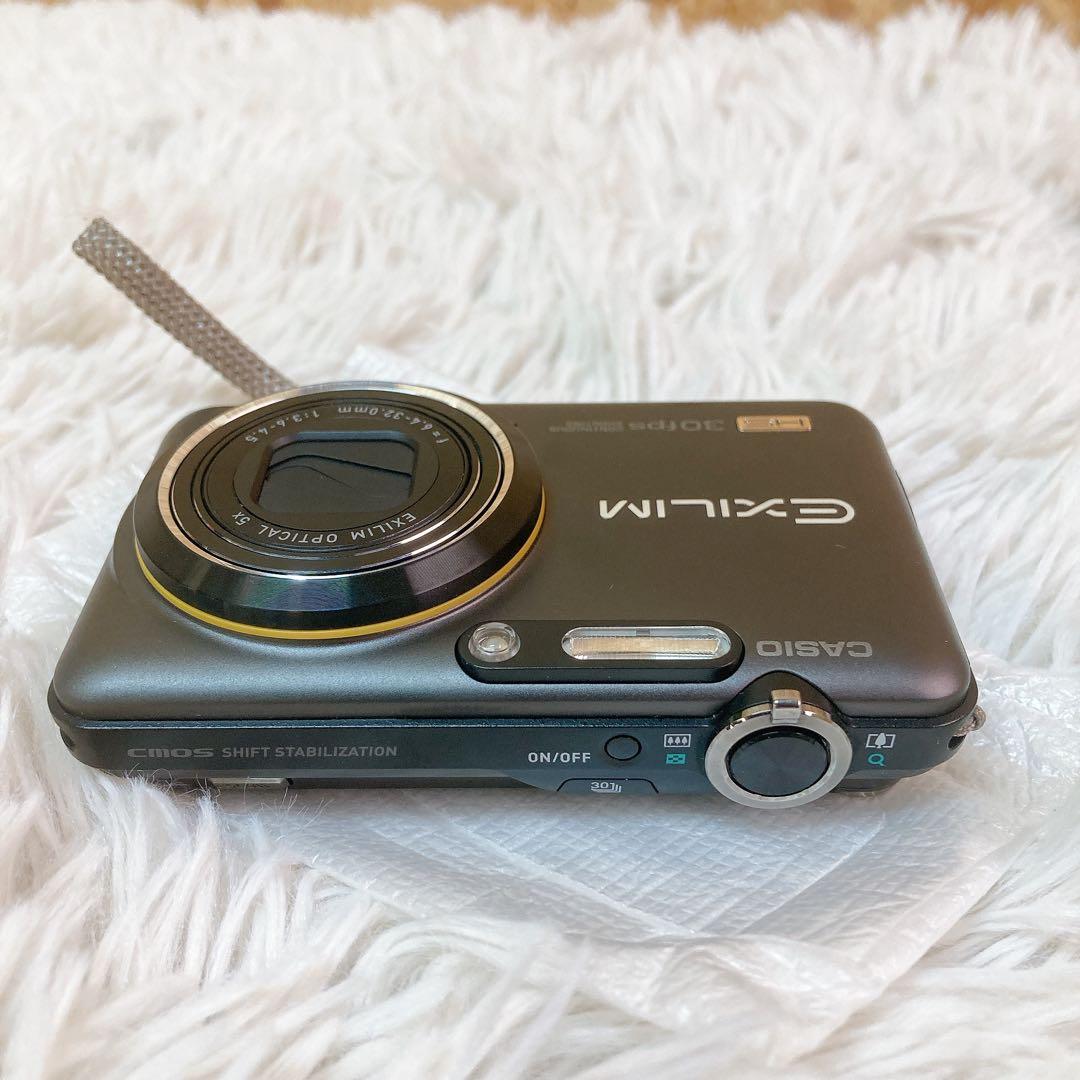 CASIO EXLIM EX-FC100 デジタルカメラ