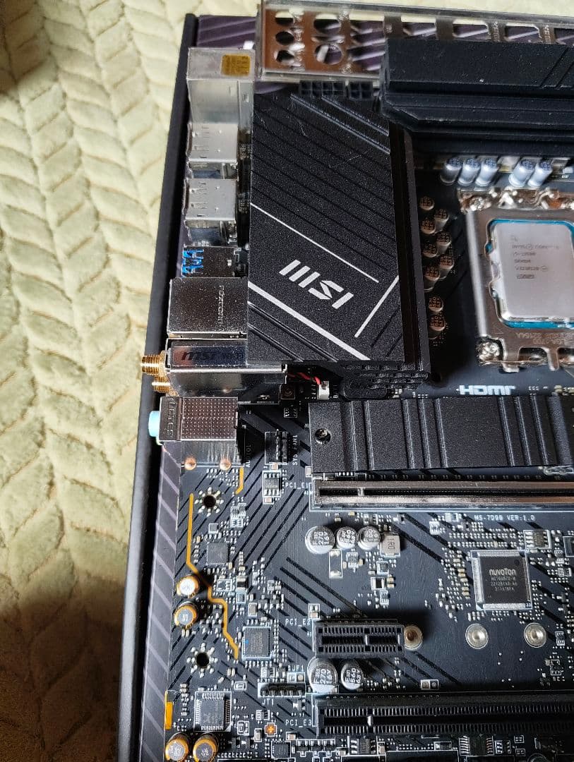 IntelCorei5-13500+マザボ、DDR4-3200-16GB×2