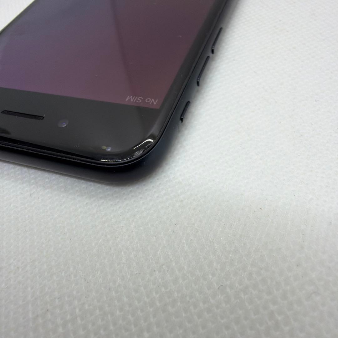 iphonese 第3世代 MMYC3J/A