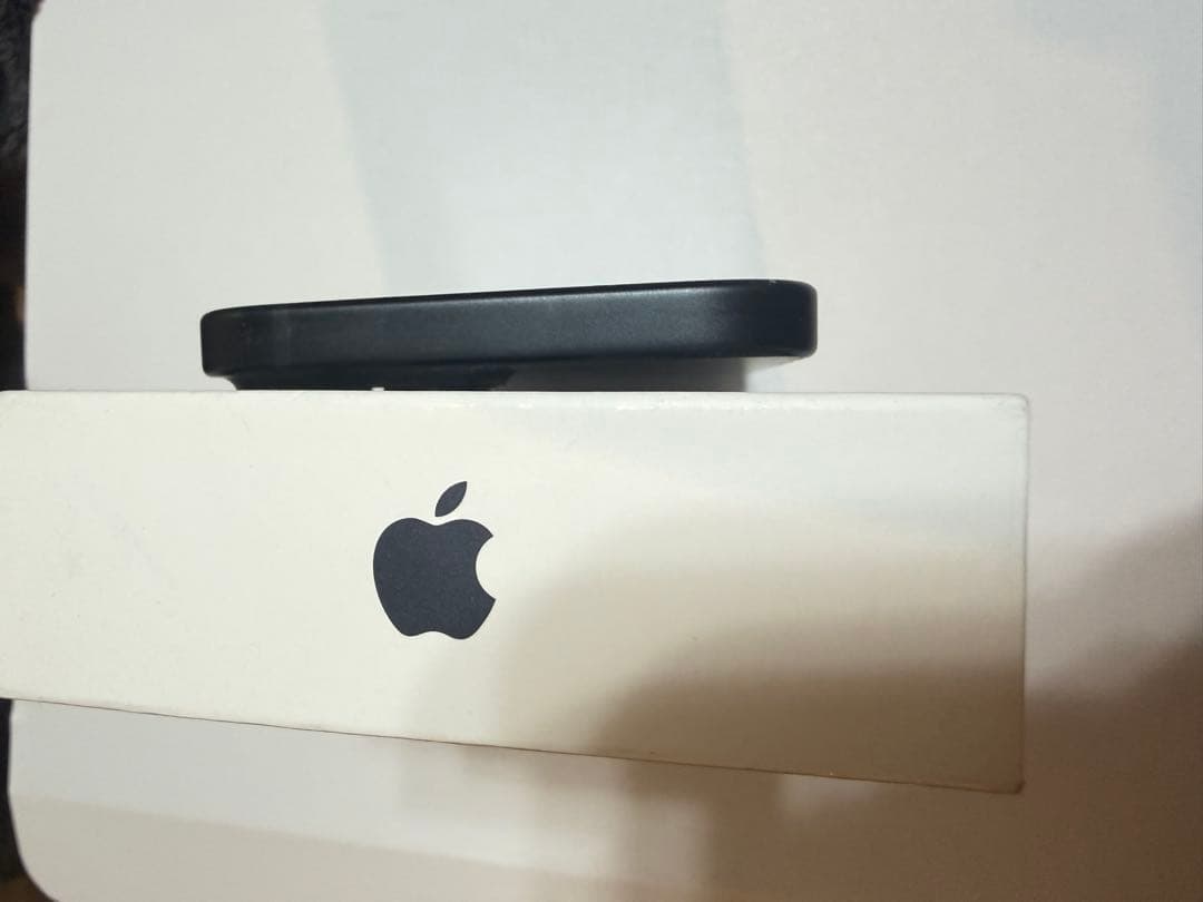 iPhone 15 海外版　シャッター音なし　値下げ！