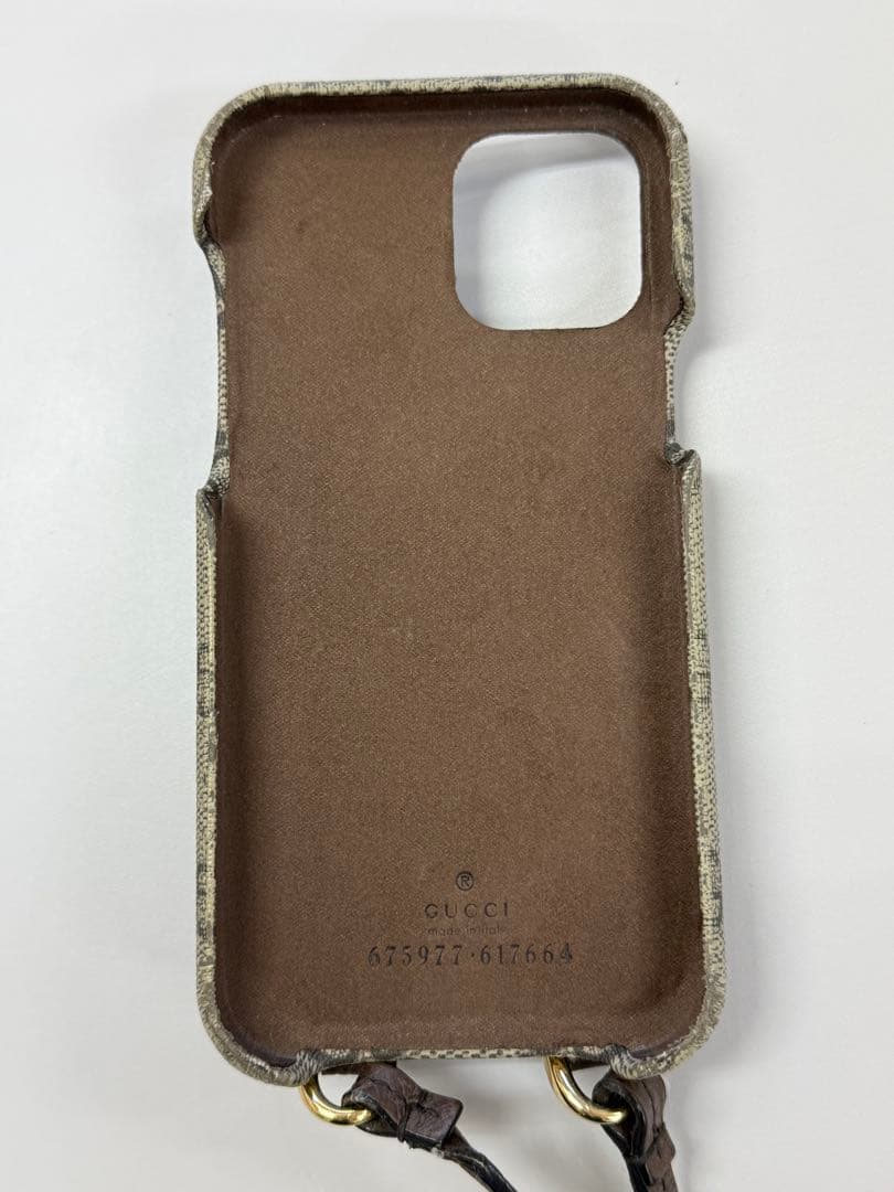 Gucci iPhone12ケース ショルダーストラップ付き