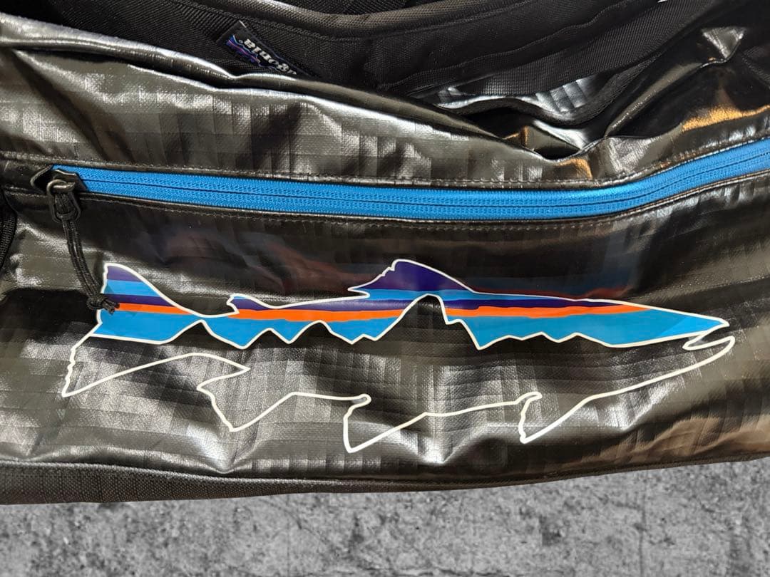 【美品】ブラックホールダッフル Fitz Trout 55L パタゴニア