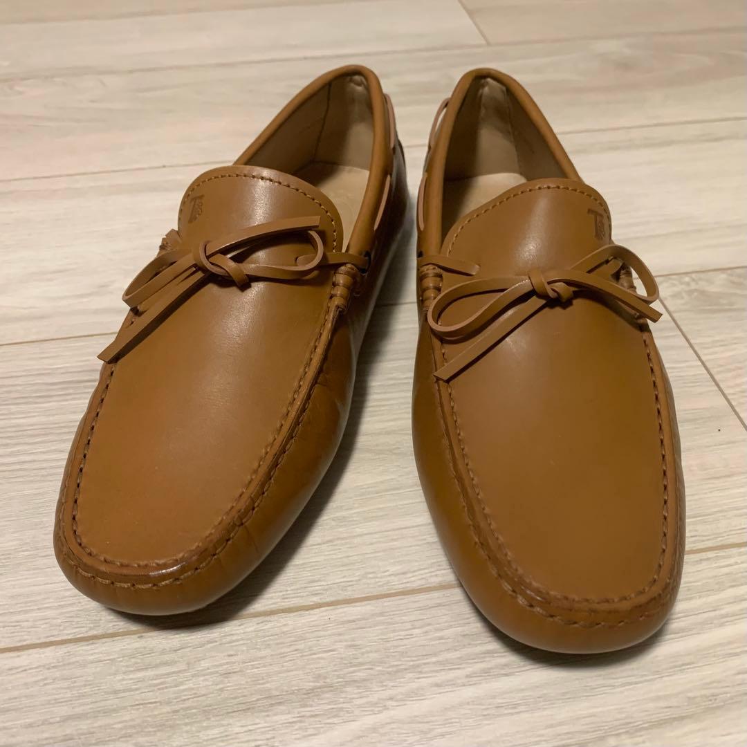 【新品未使用】TOD'S ドライビングシューズ、モカシン