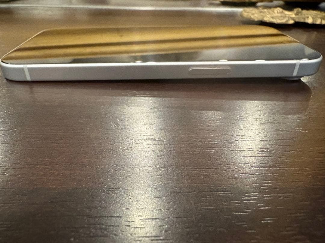 【美品】 iPhone 15 128GB バッテリー92% SIMフリー