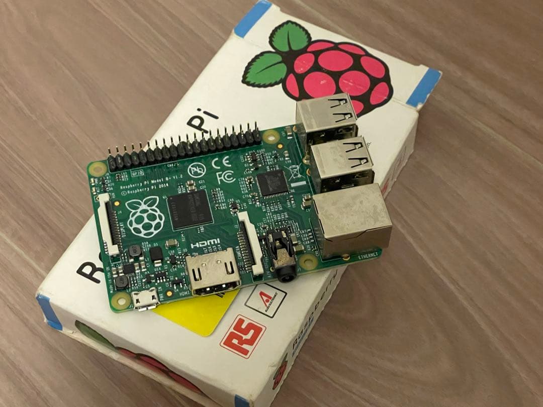 マザーボード Raspberry Pi model B+