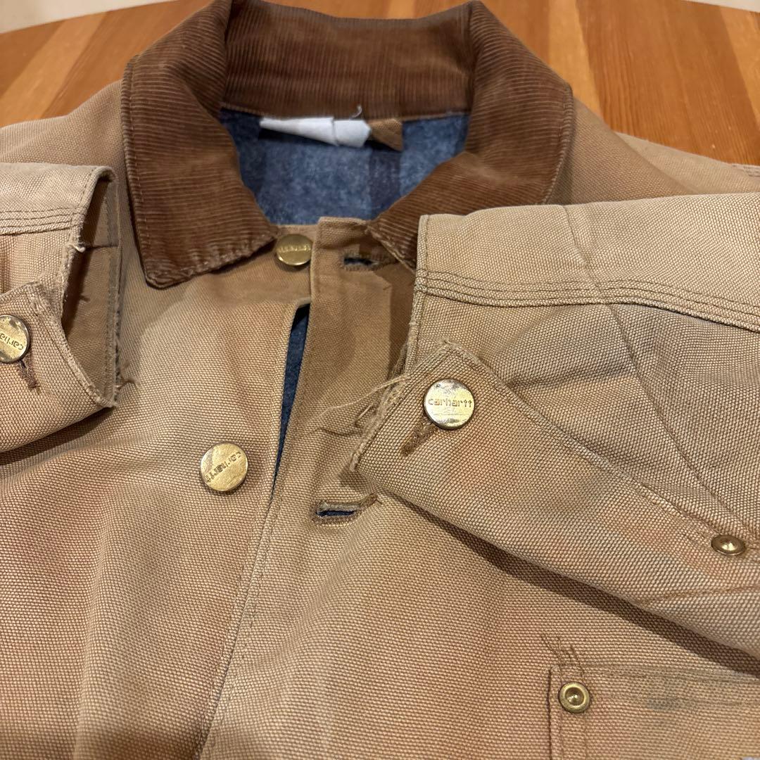 Carhartt 〈カーハート デトロイトジャケット〉