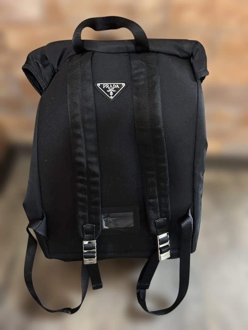 PRADA プラダv135ブラック ナイロンリュック