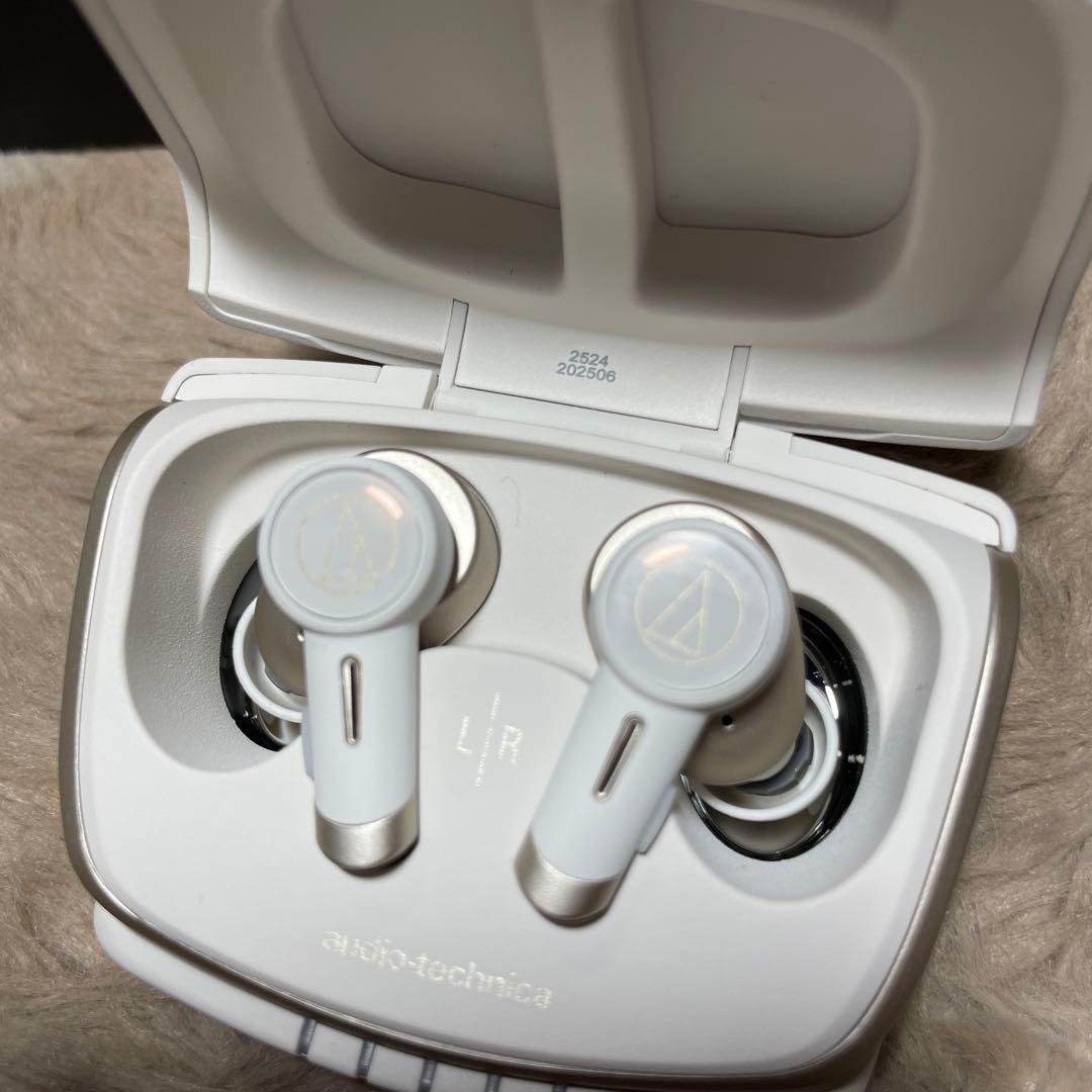ジャンク　オーディオテクニカ ATH-TWX9MK2 WH(E)