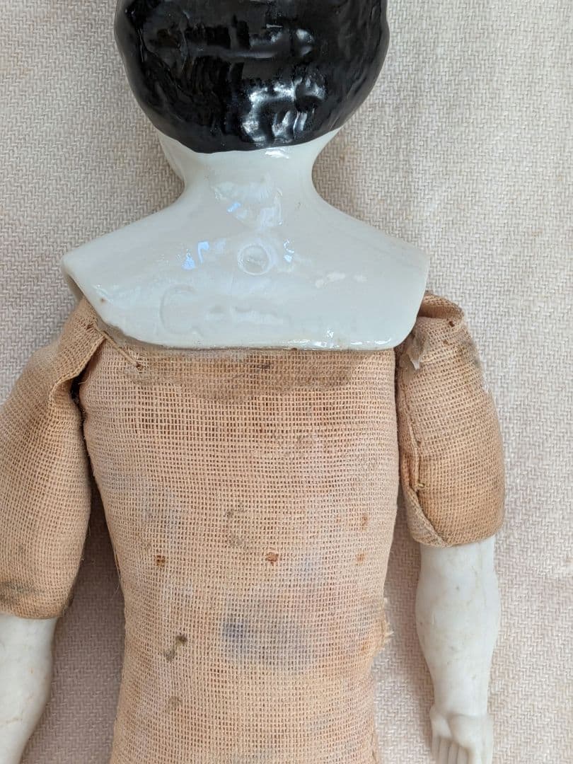 チャイナヘッドドール　 陶器製人形 約23cm