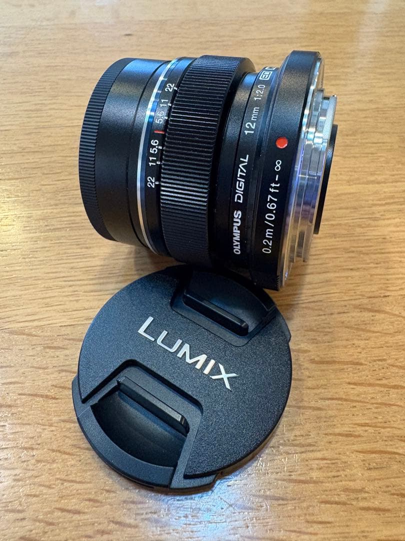 オリンパス M.ZUIKO DIGITAL ED 12mm F2.0 ブラック