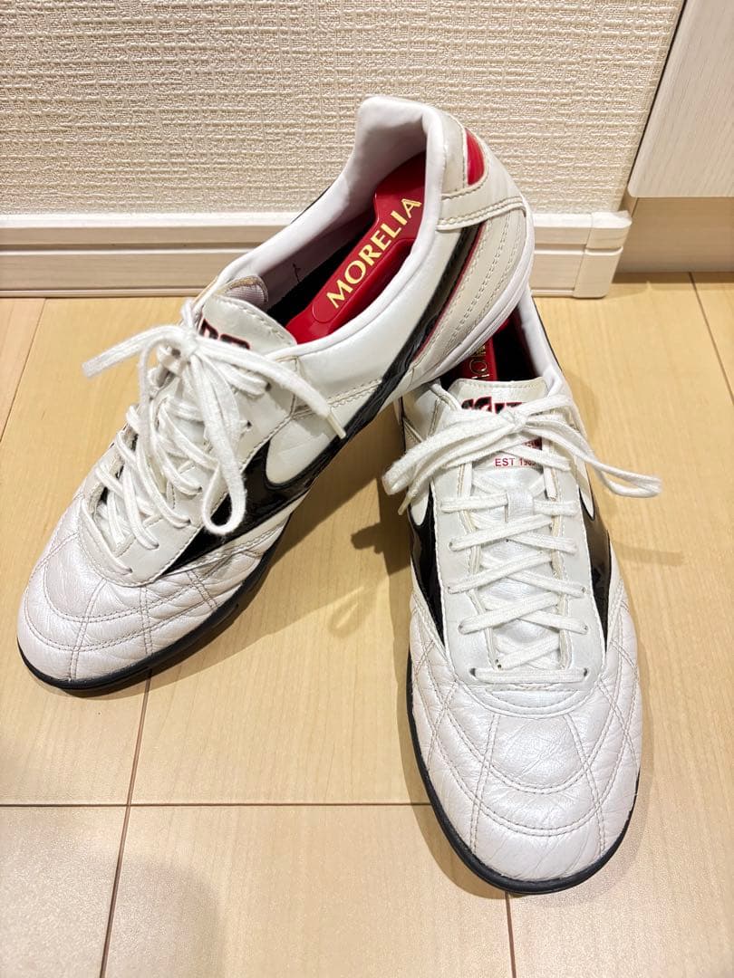 MORELIA サッカートレーニングシューズ
