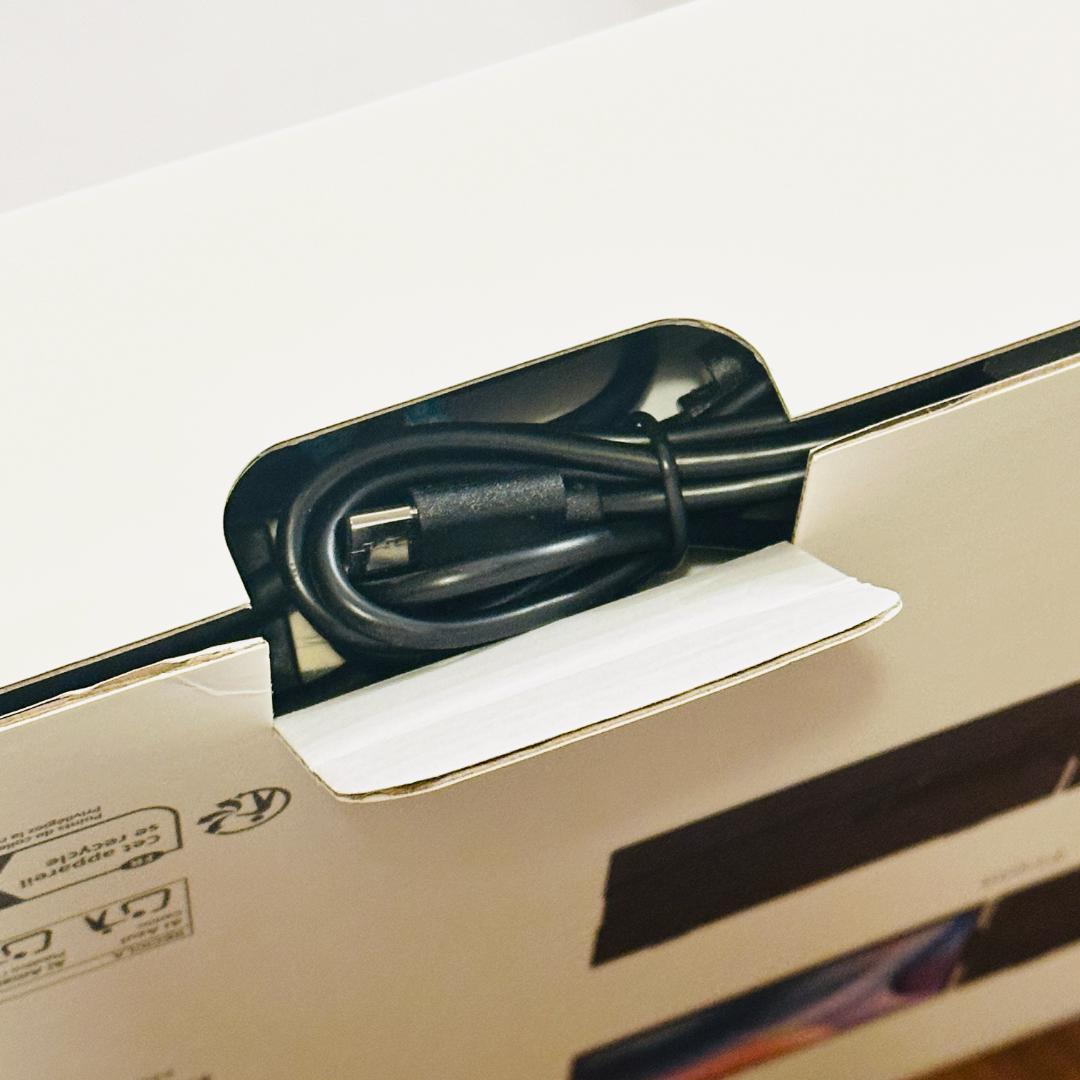 デュアルモニター 14インチポータブルノートPC USB-C/HDMI対応 軽量