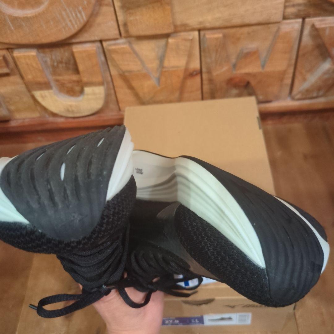 限定セール中！ Mizuno ネオ ゼン ランニングシューズ ブラック 27.0