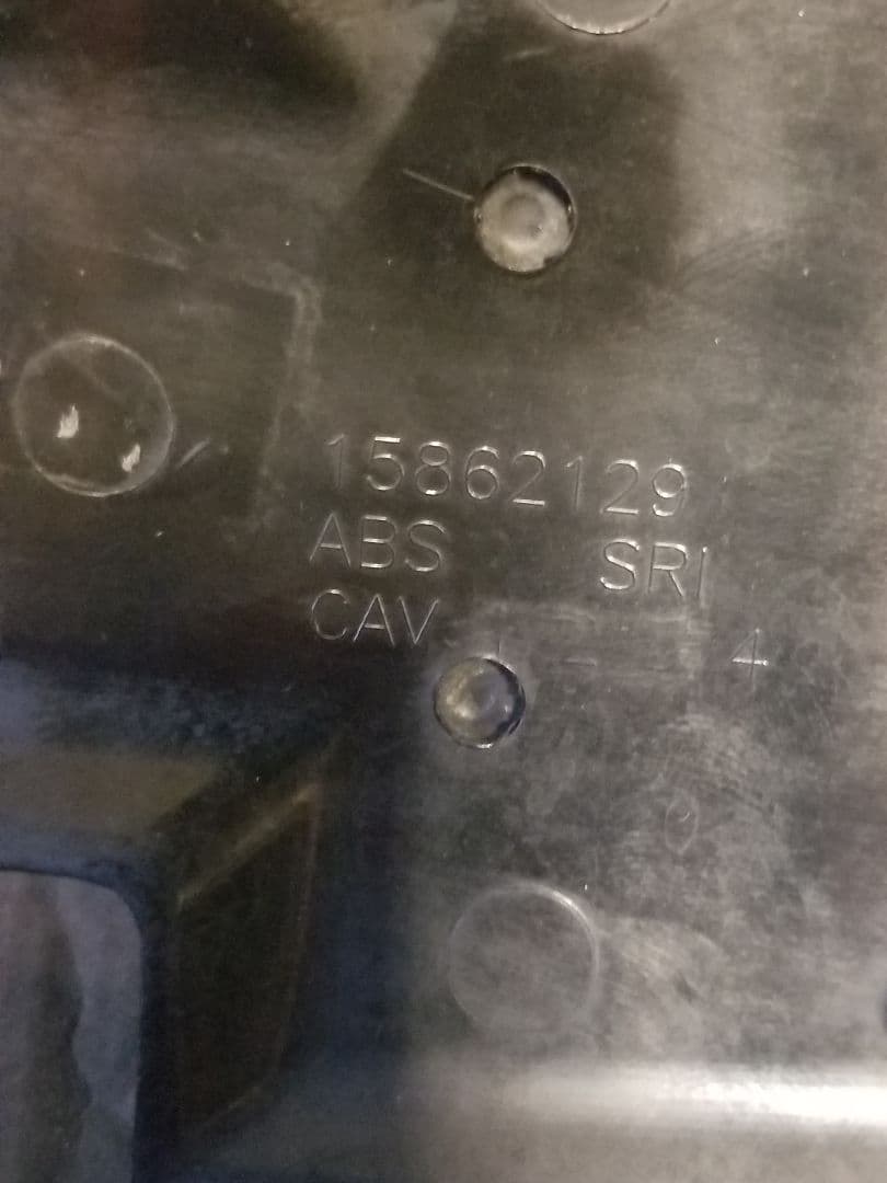 シボレー　エクスプレス　ボウタイ　エンブレム