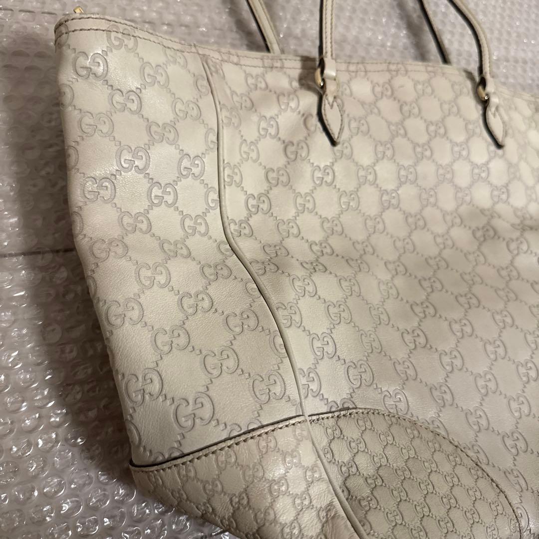 トートバッグ　GUCCI グッチシマ　レザー　ホワイト