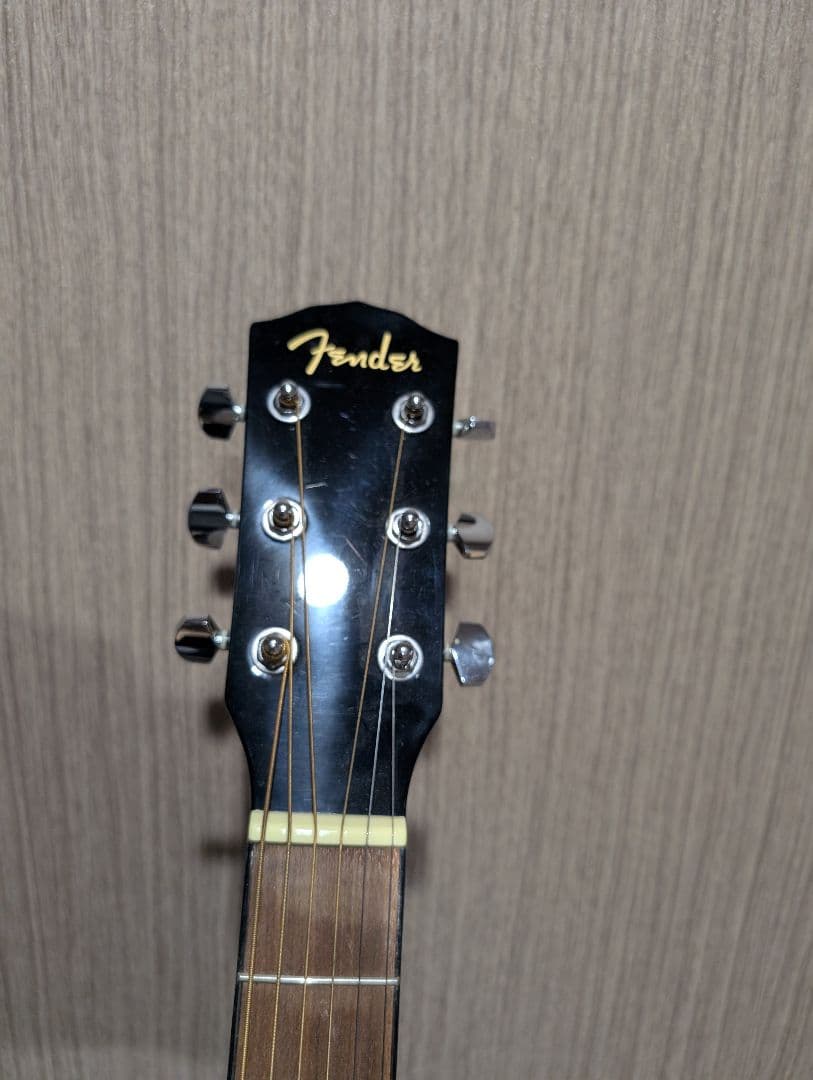 美品/Fender　CC-60S/BLK 改FISHMANエレアコ 弦低め