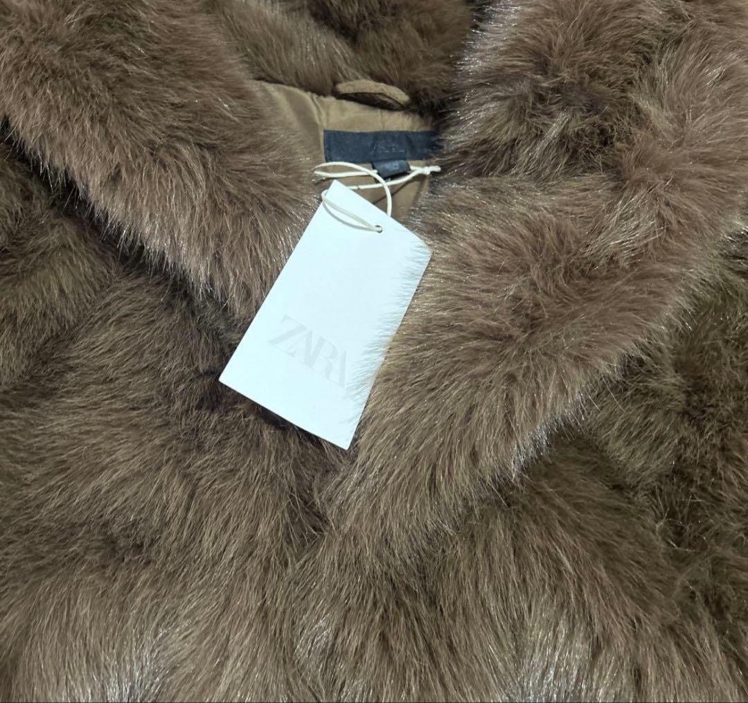 完売品ZARA ショートフェイクファーコート Sサイズ新品タグ付き　ブラウン