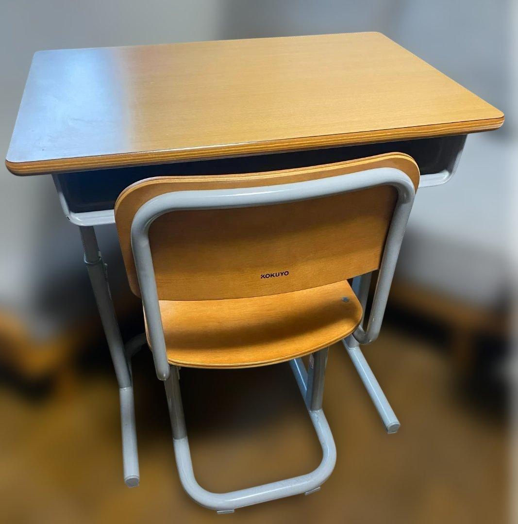 美品 KOKUYO 学習机・椅子セット①