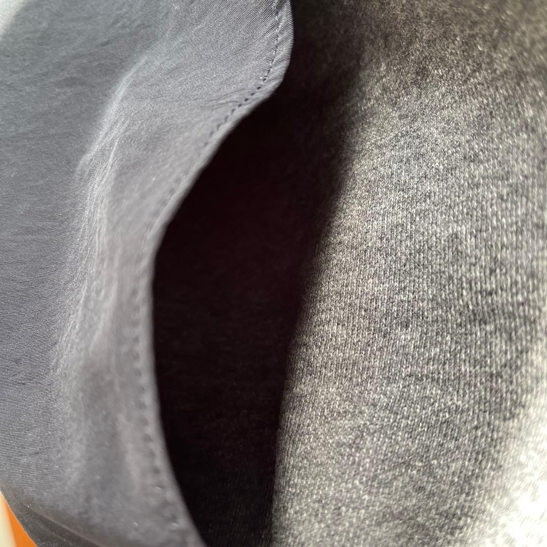 【ナゴンスタンス 】異素材パーカー◆バイカラー◆グレー✖️ブラック◆美品です