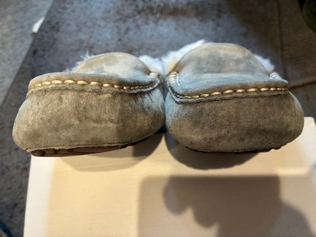 【モカママさま専用】UGG グレー モカシン