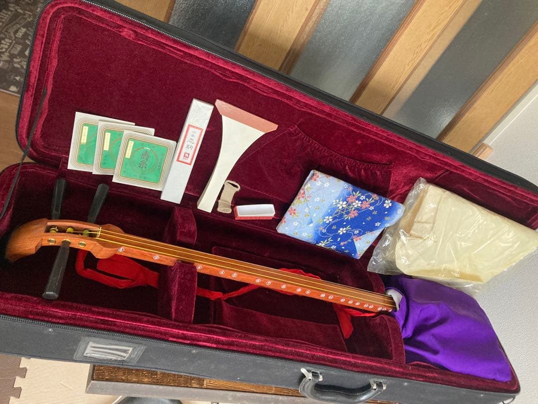 中棹三味線　棹太さ2.6 本皮　猫皮