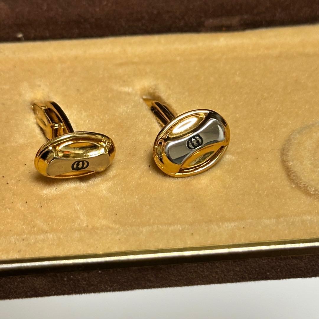 【未使用品】GUCCIグッチ ヴィンテージ　タイピン&カフスボタン