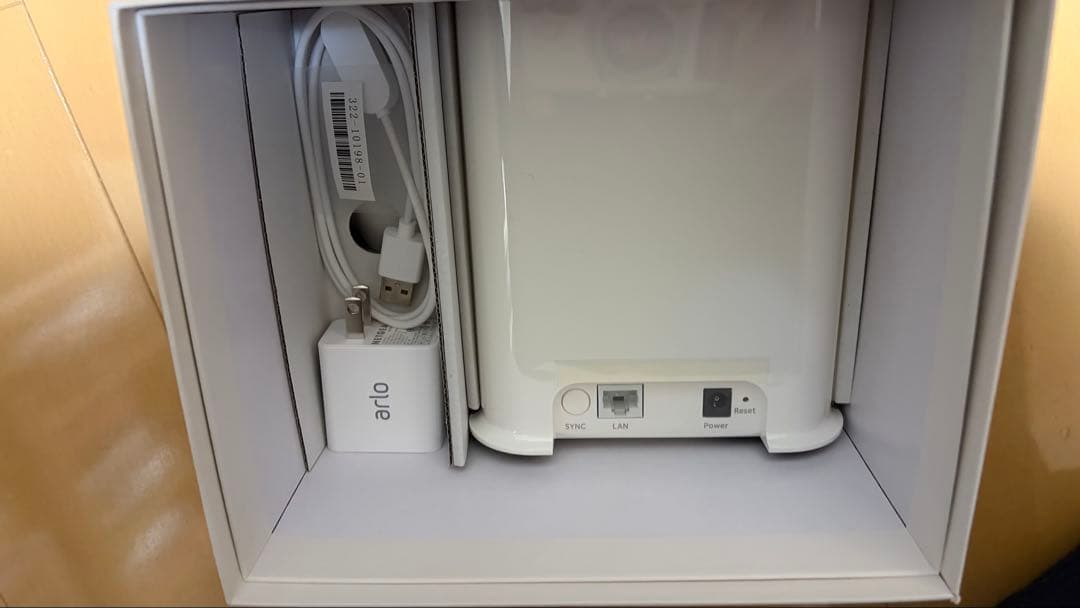 grfxkArloUltra Series 4K UHD 防犯カメラ2台