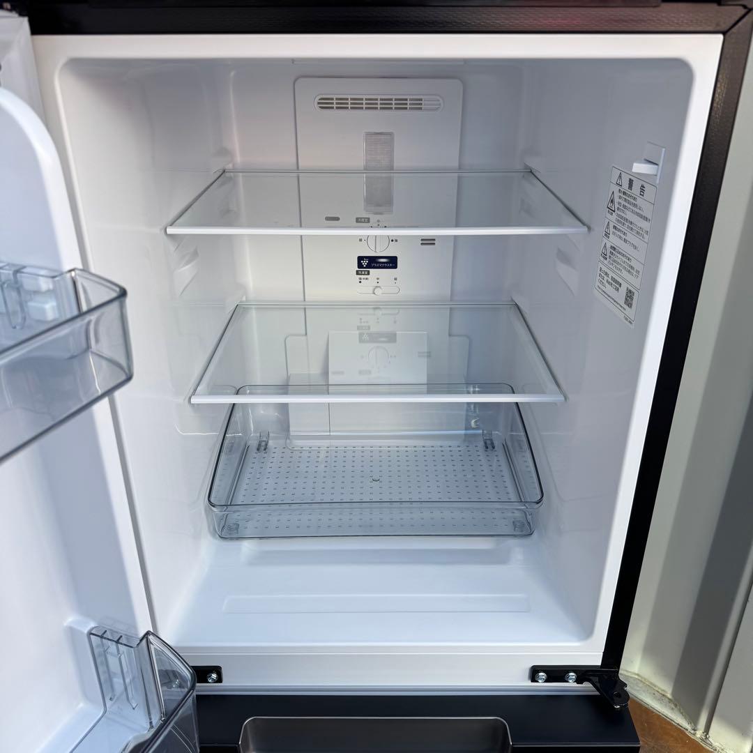 C7230★2023年製★未使用に近い★シャープ冷蔵庫ブラック　黒ガラス　洗濯機