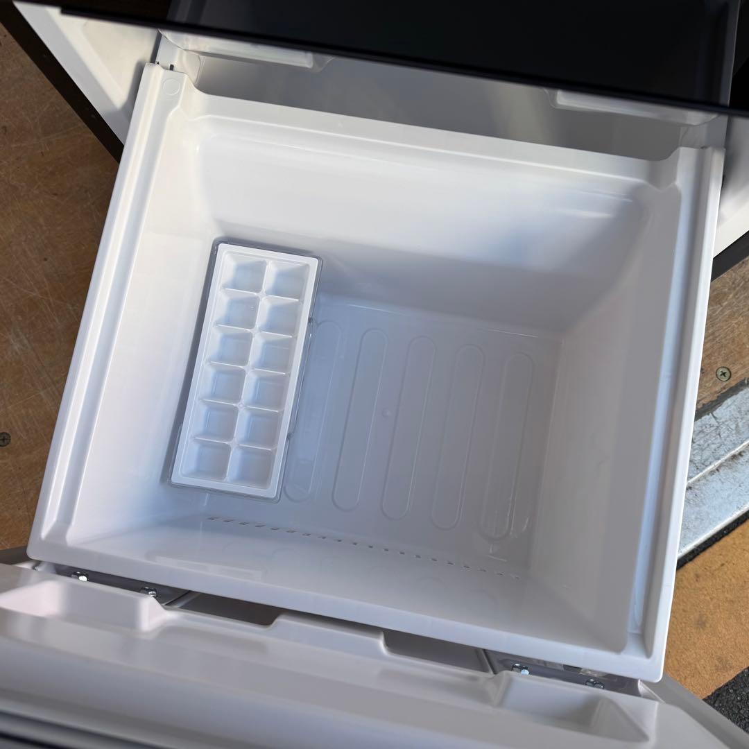 C7230★2023年製★未使用に近い★シャープ冷蔵庫ブラック　黒ガラス　洗濯機