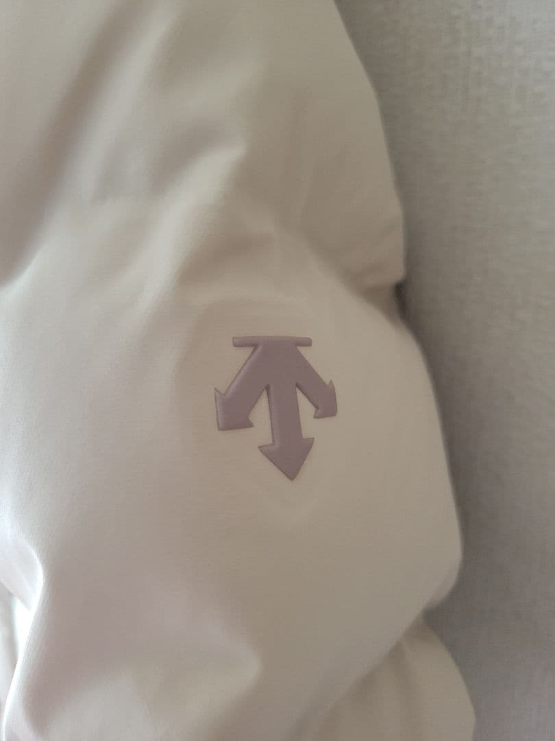 DESCENTEデサント水沢ダウンマウンテニア