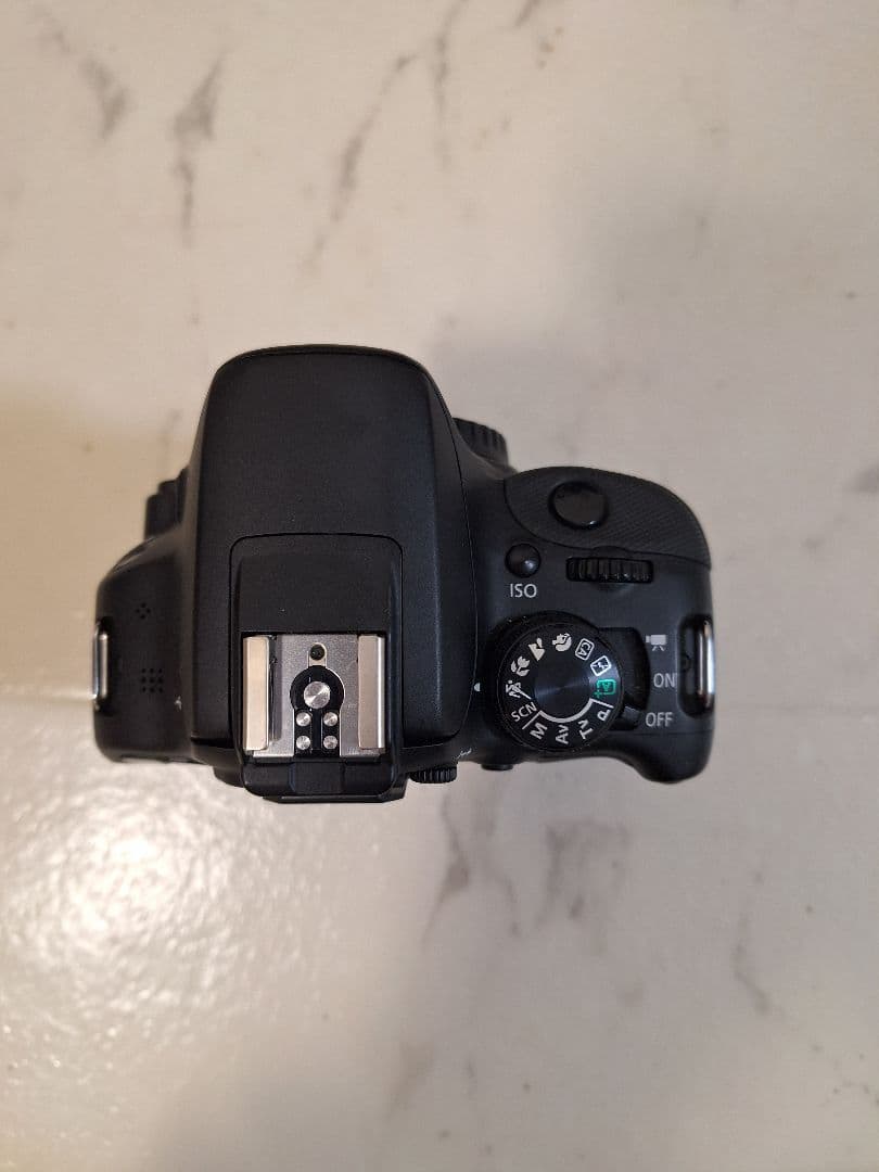 【週末限定お値下げ中！】Canon Kiss X7 デジタル一眼レフカメラ