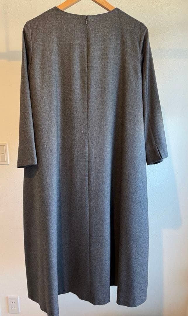 23区　ウールジョーゼット Aライン ワンピース　グレー