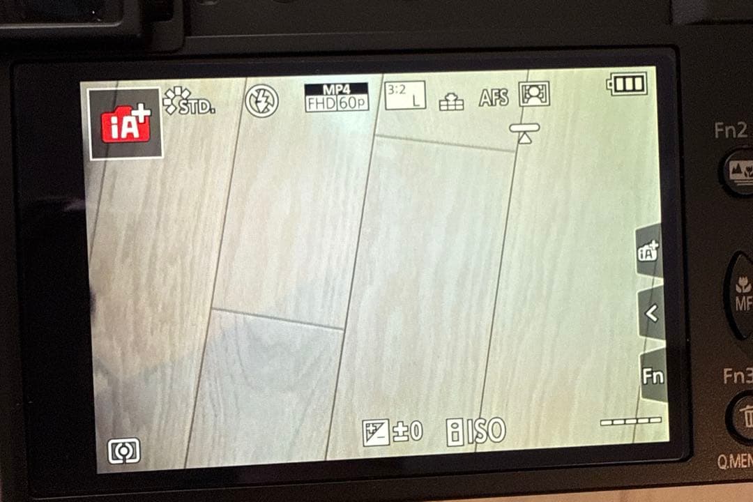 Panasonic LUMIX コンパクトデジタルカメラ DC-TX2