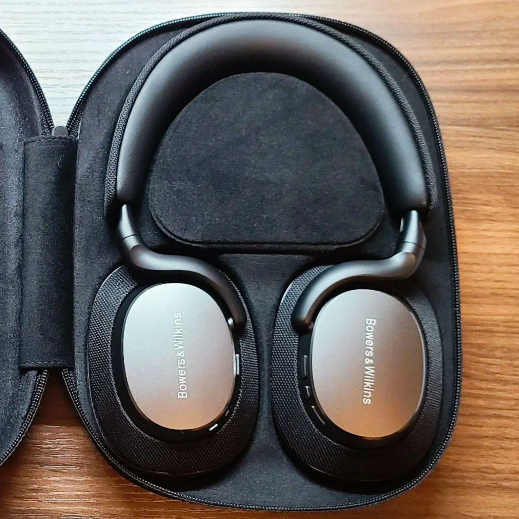 【ほぼ新品】Bowers & Wilkins Px7 S3 ブラック