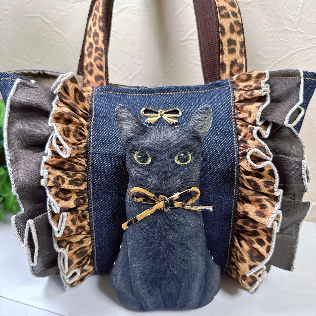 ゆ*ら様 コヤンイサムチョン♡ふっくら黒猫♡豹柄ダブルフリルのデニムトートバッグ