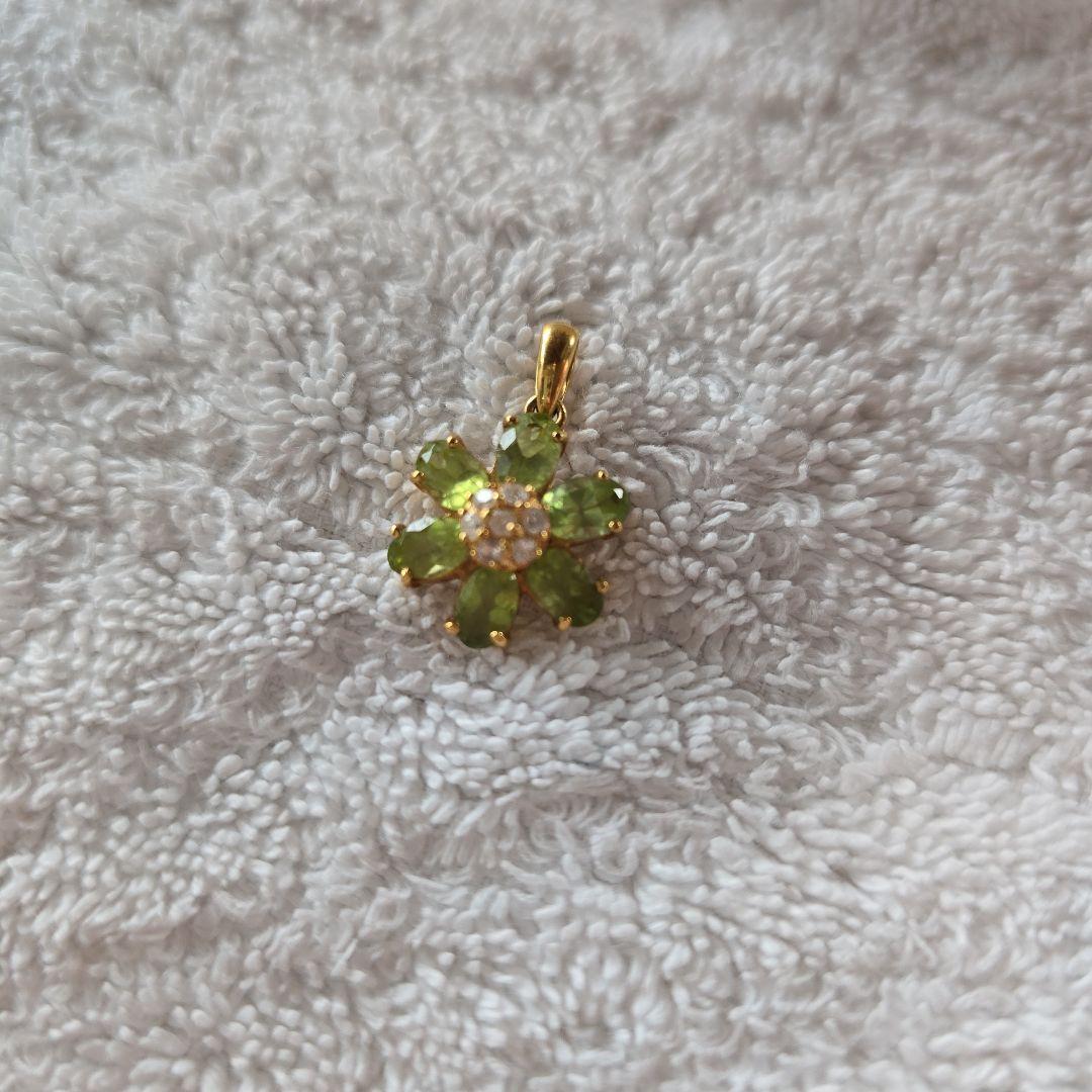 K18花デザイン ネックレスチャーム